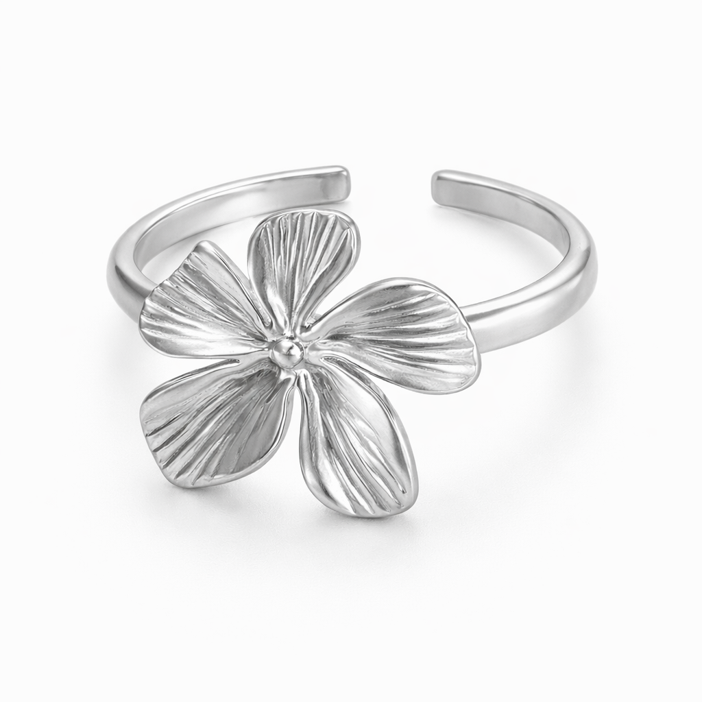 Mini flower ring