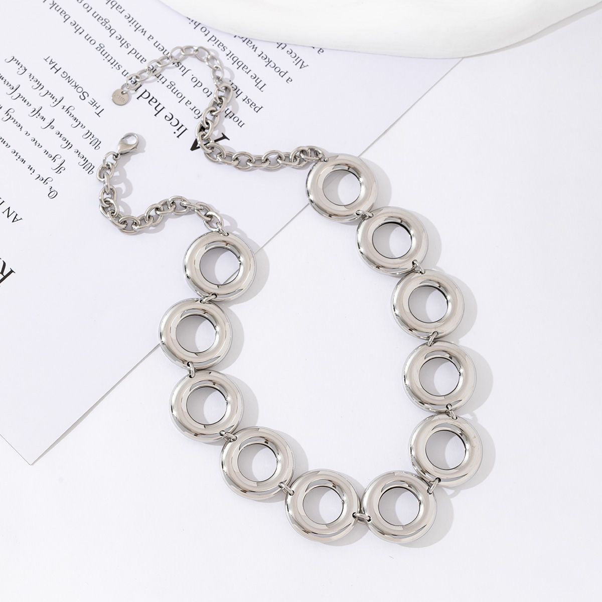 Circle statement ketting