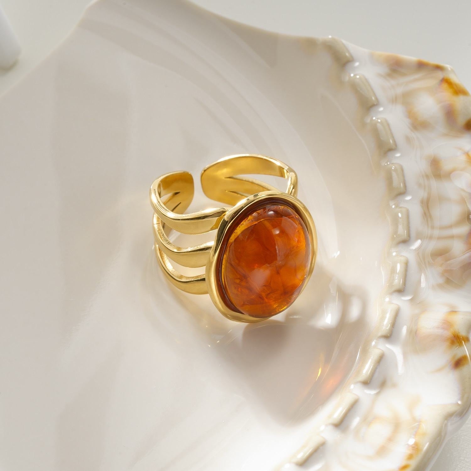Vintage Garnet ring