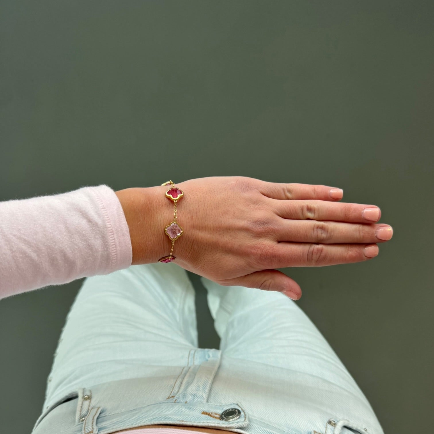 Happy clovey armband