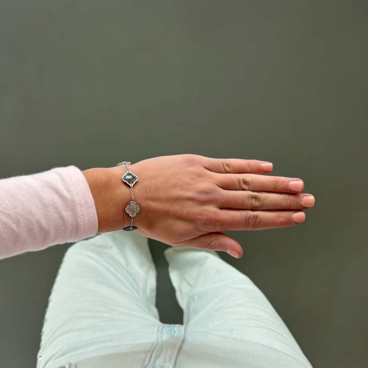 Happy clovey armband