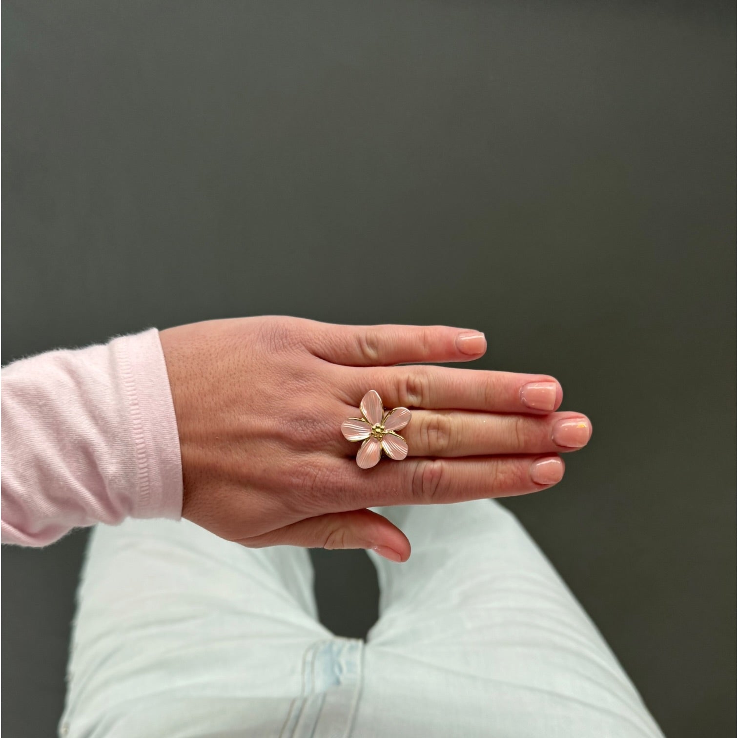 Happy flower ring