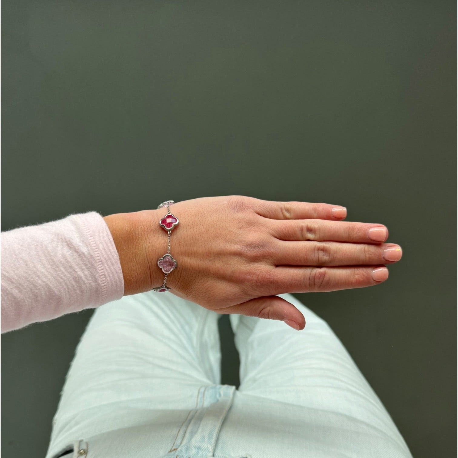 Happy clovey armband
