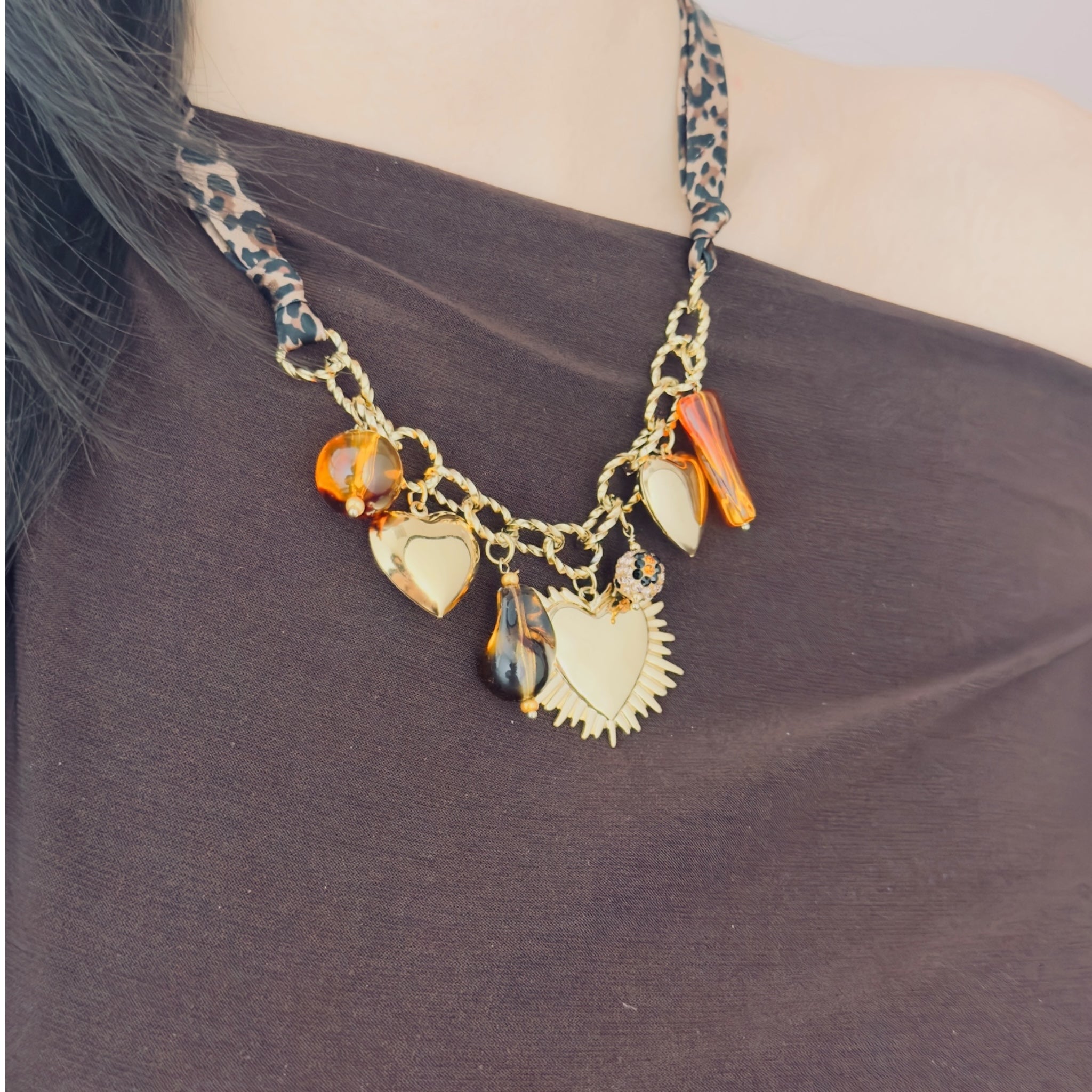 Fire love bedel bandana ketting