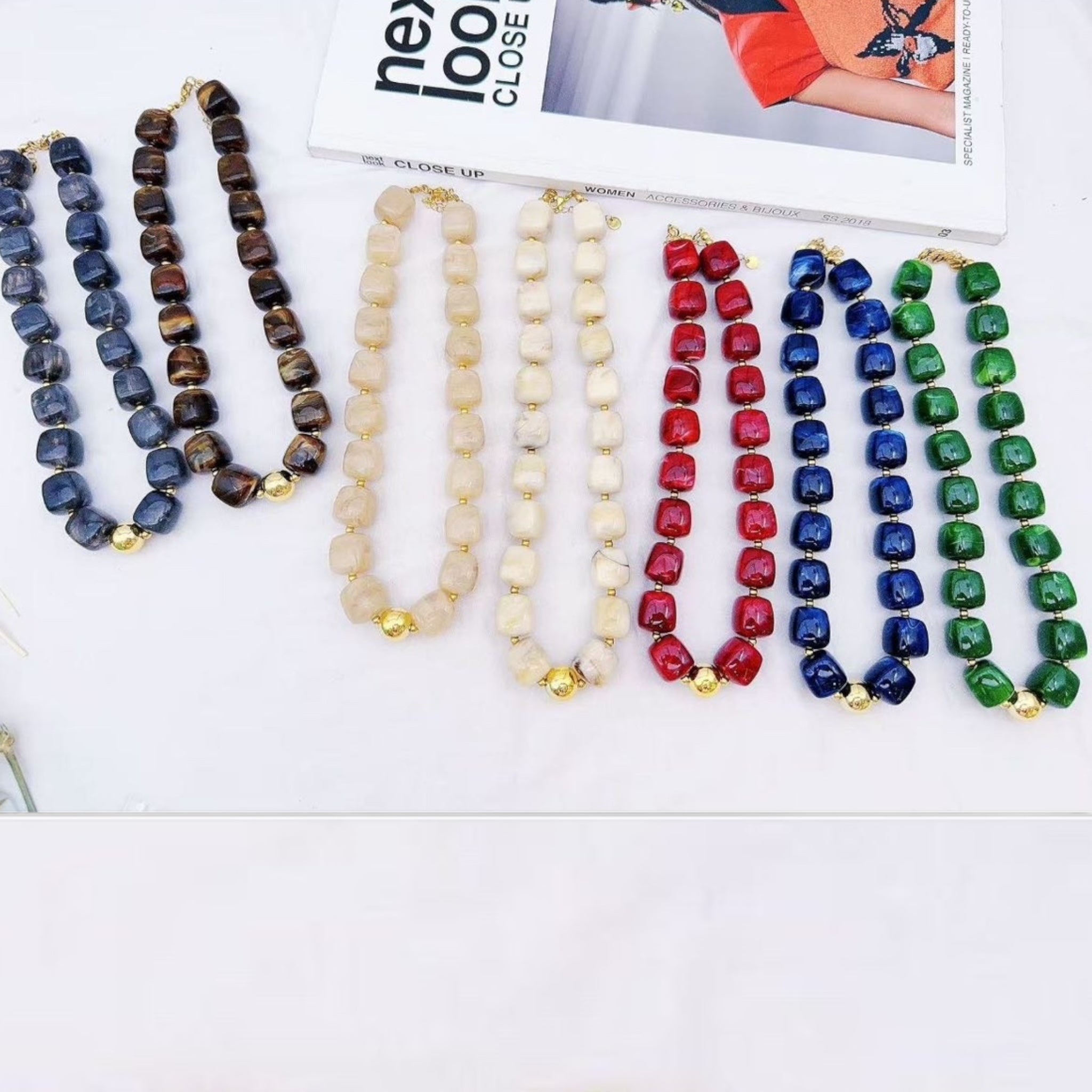 Square beads ketting