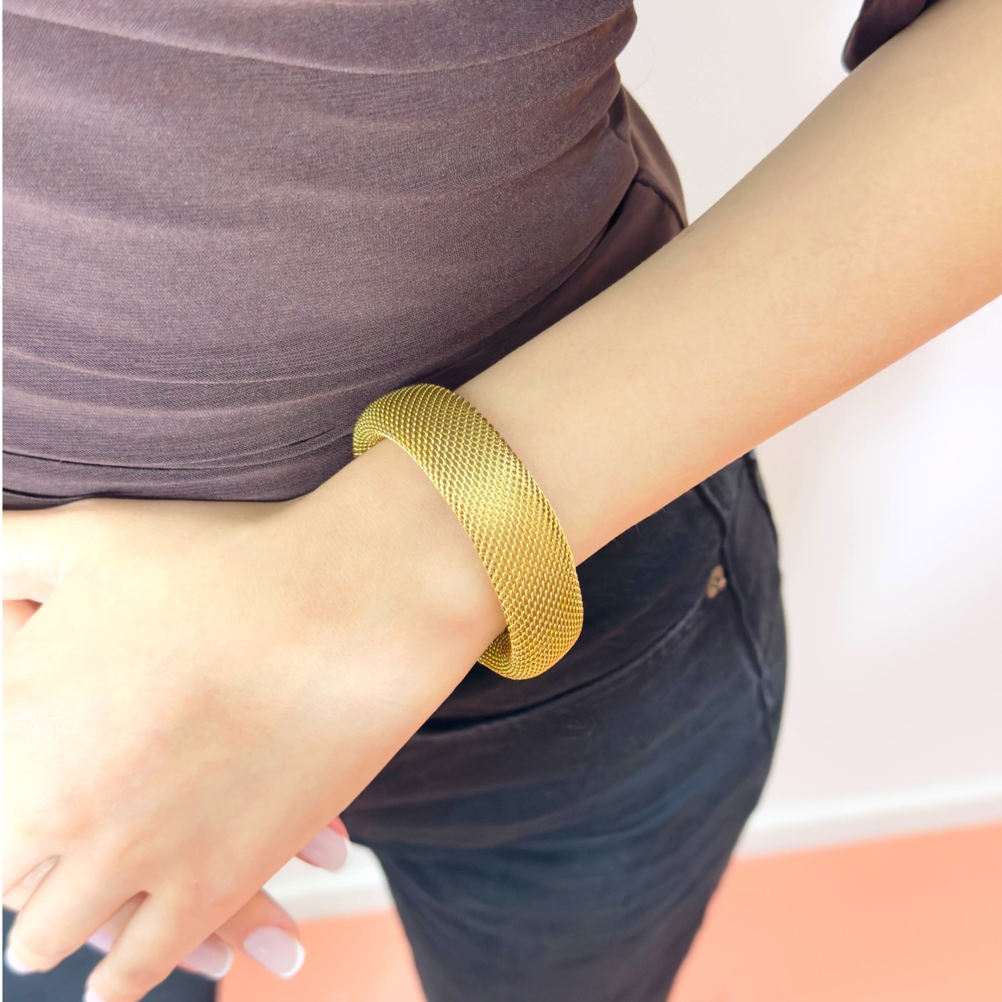 Snakey bangle