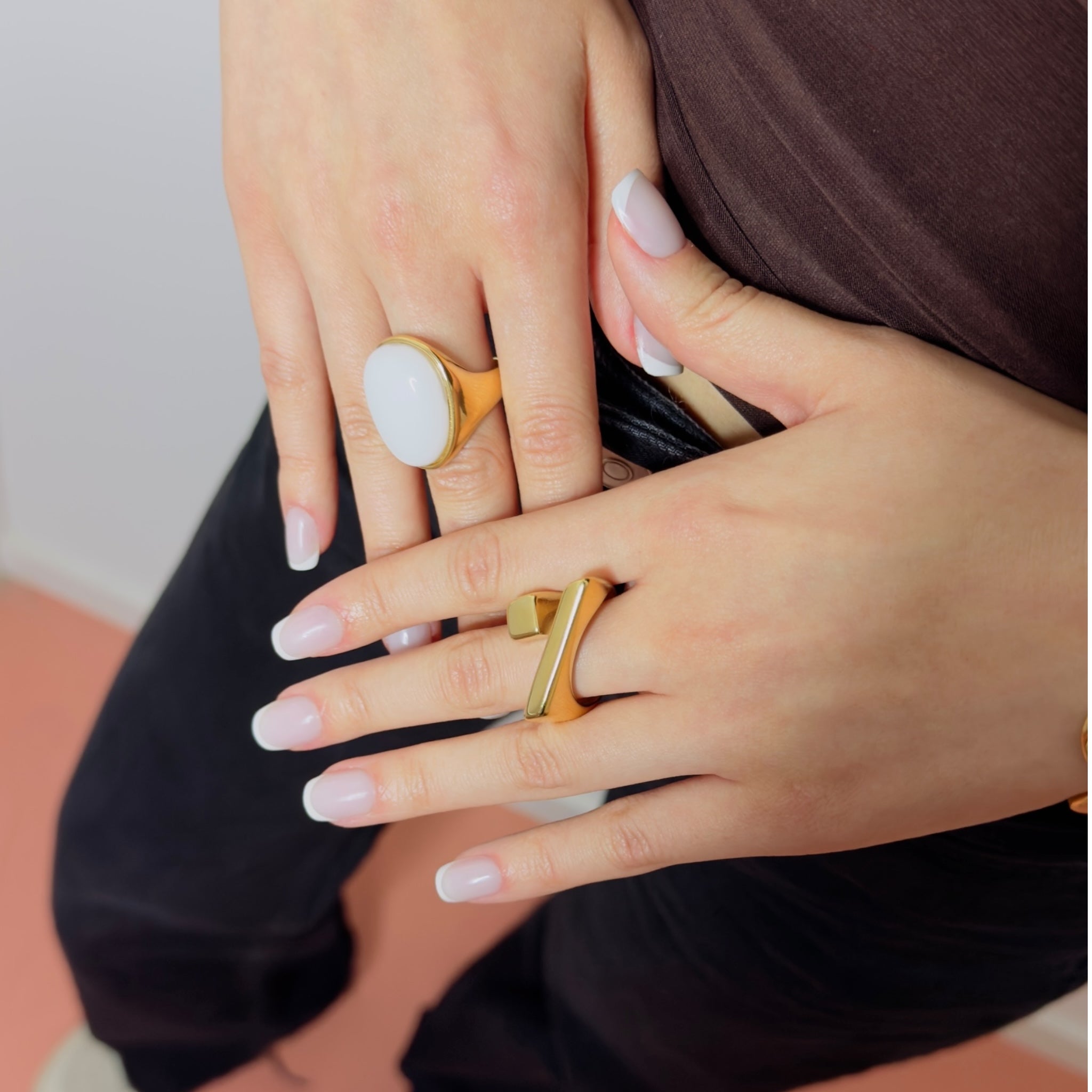 Meta ring