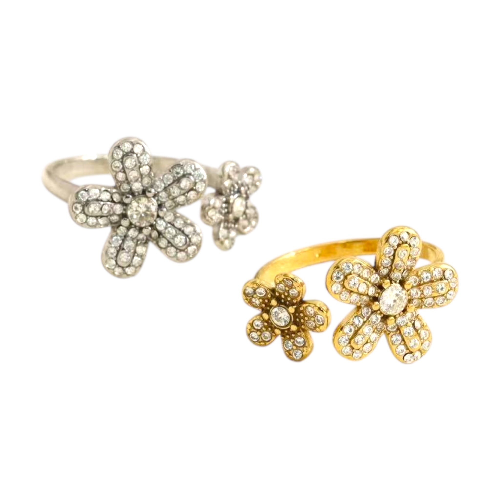 Strassy flower ring