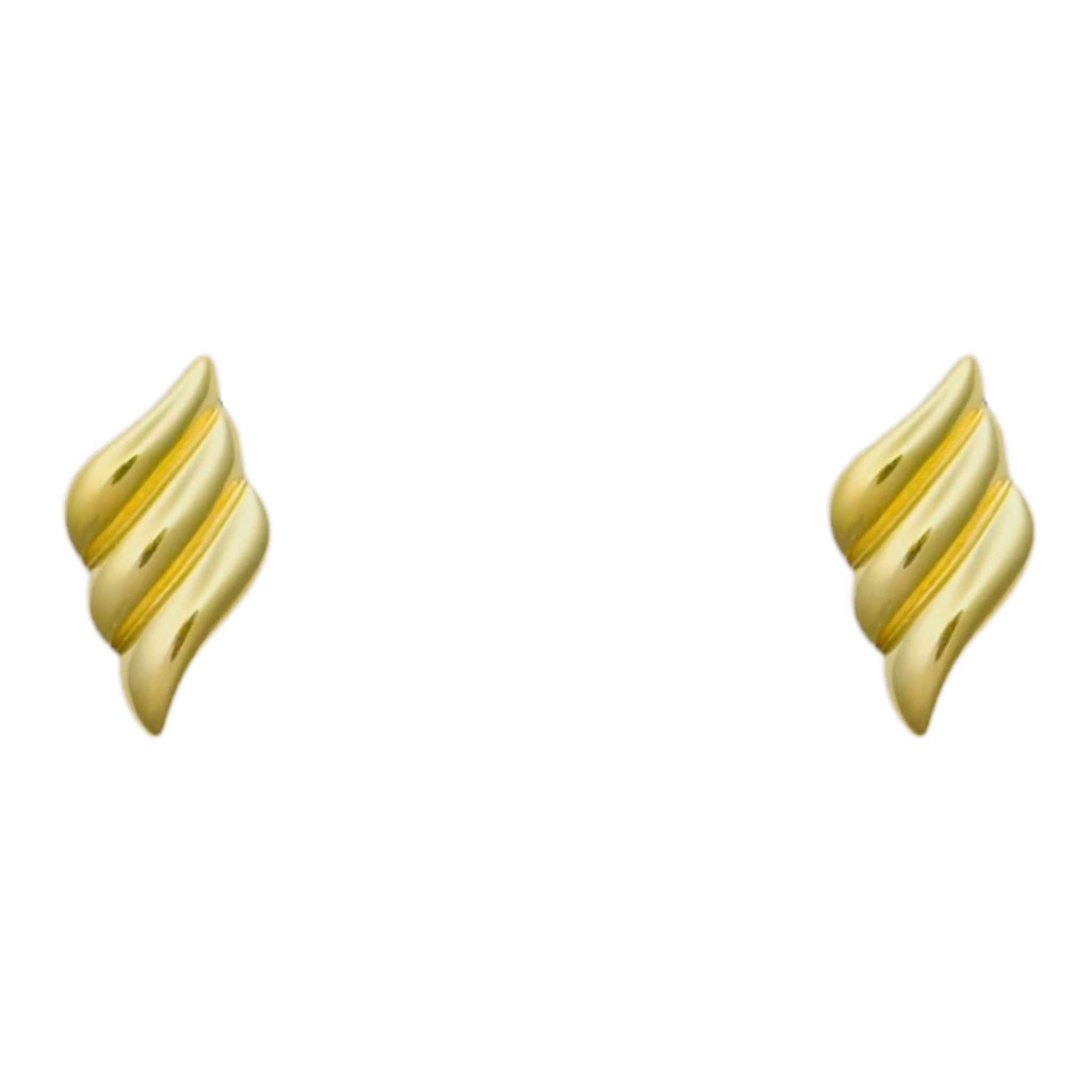 Cream stud earrings