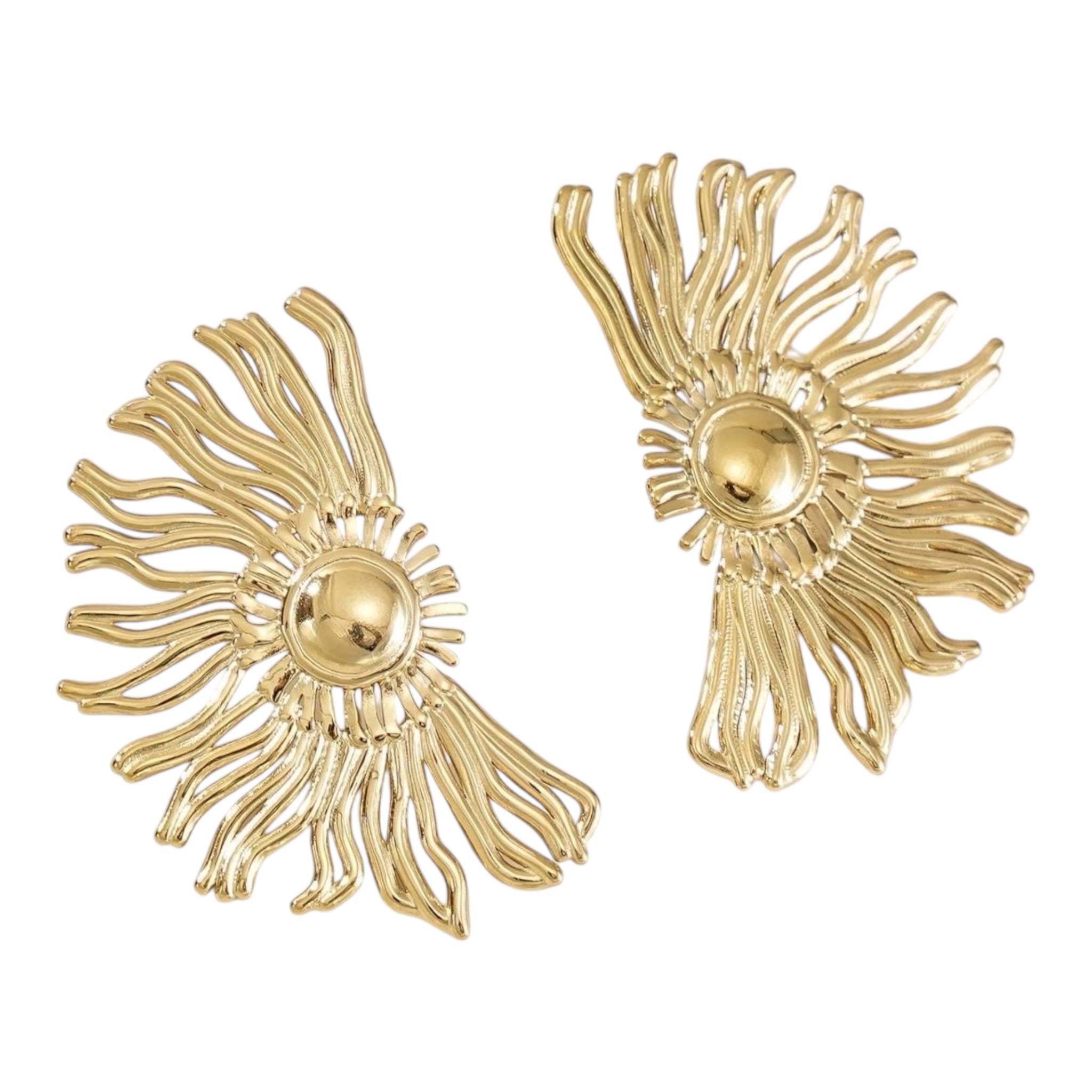 Flower stud earrings