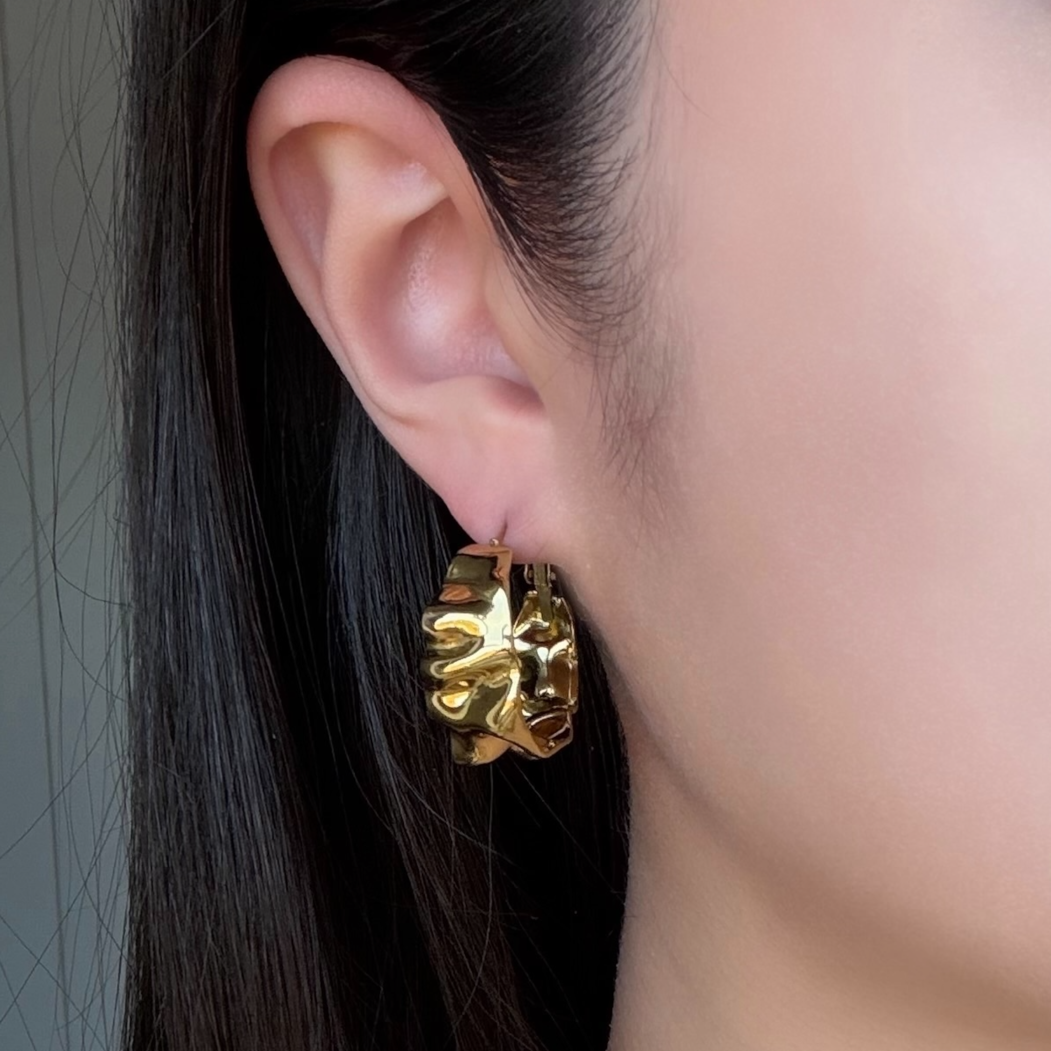 Crumbs hoop earrings