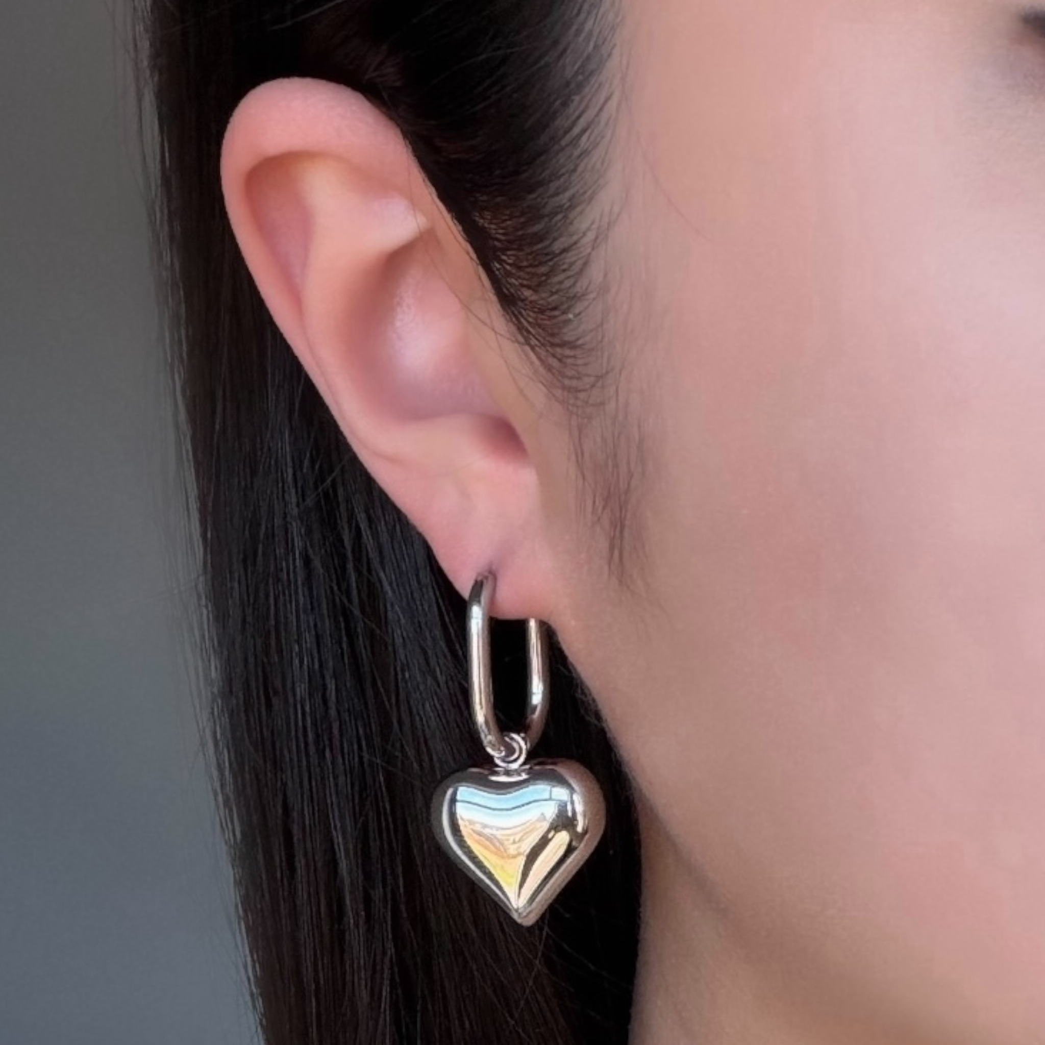 Heart dangle earrings