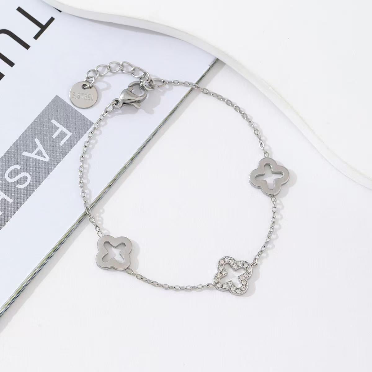 Clovey armband Zilver SOFIZARE