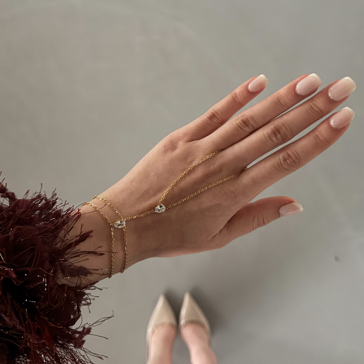 Double Ovale hand chain Goud SOFIZARE