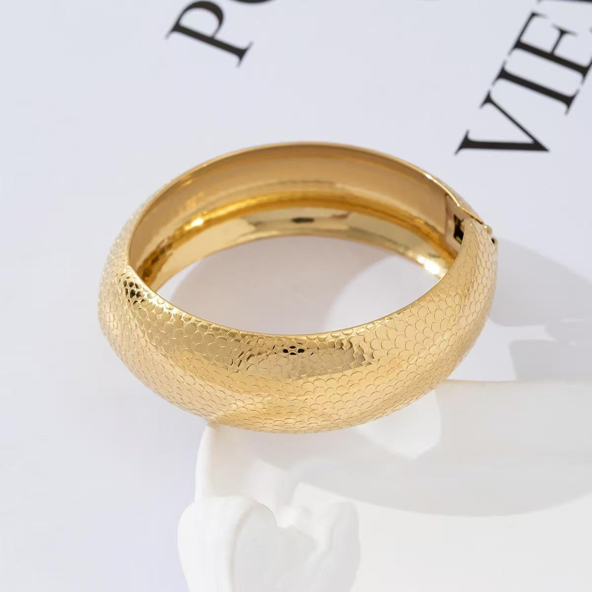 Lucy bangle Goud SOFIZARE