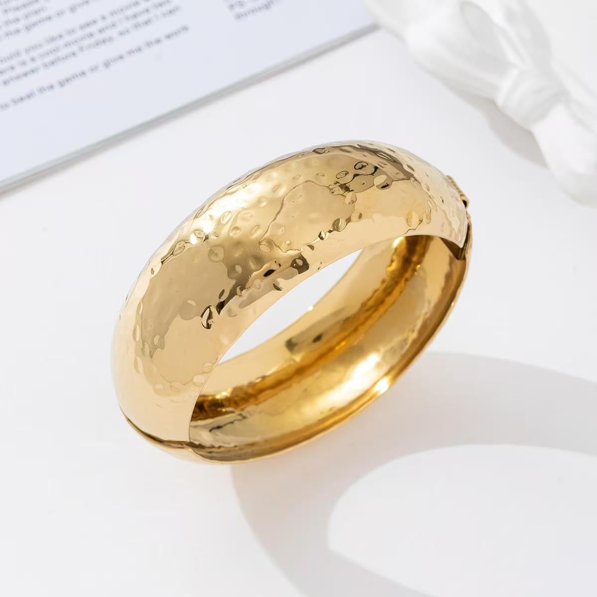 Nicole bangle Goud SOFIZARE
