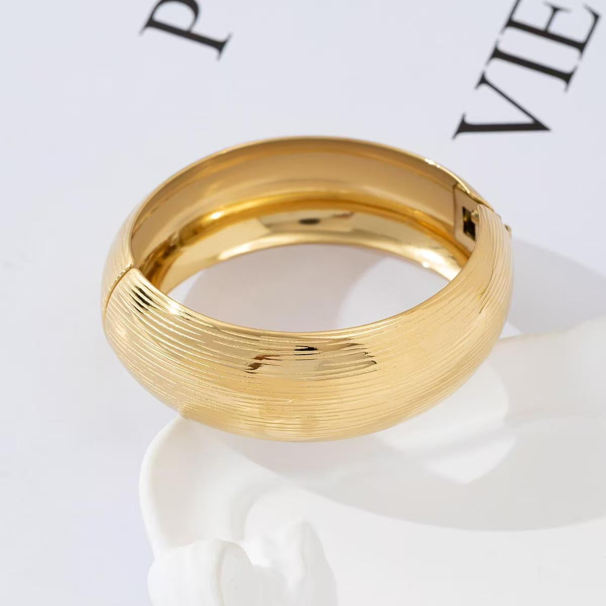 Olivia bangle Goud SOFIZARE