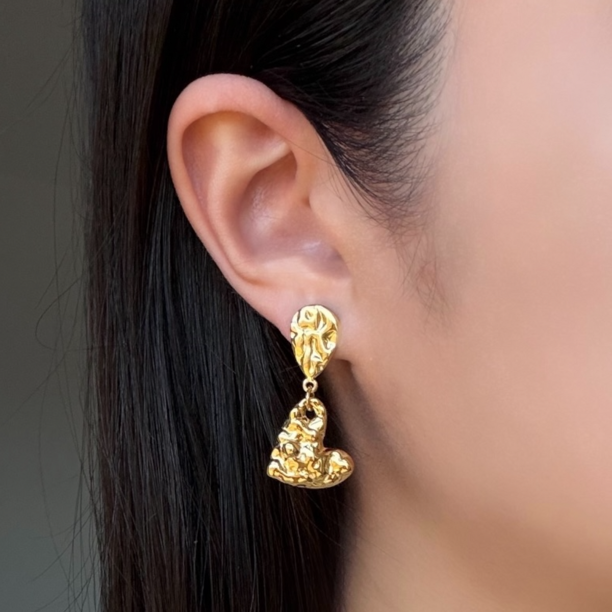 Spikey heart studs oorbellen Goud SOFIZARE