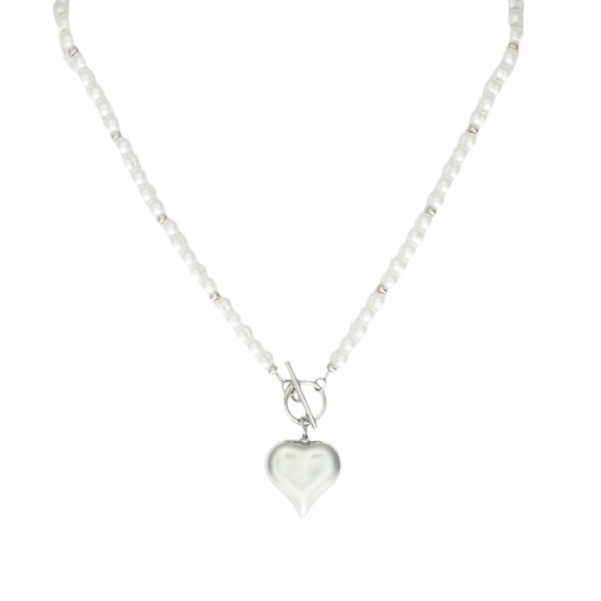 Pearl heart necklaces