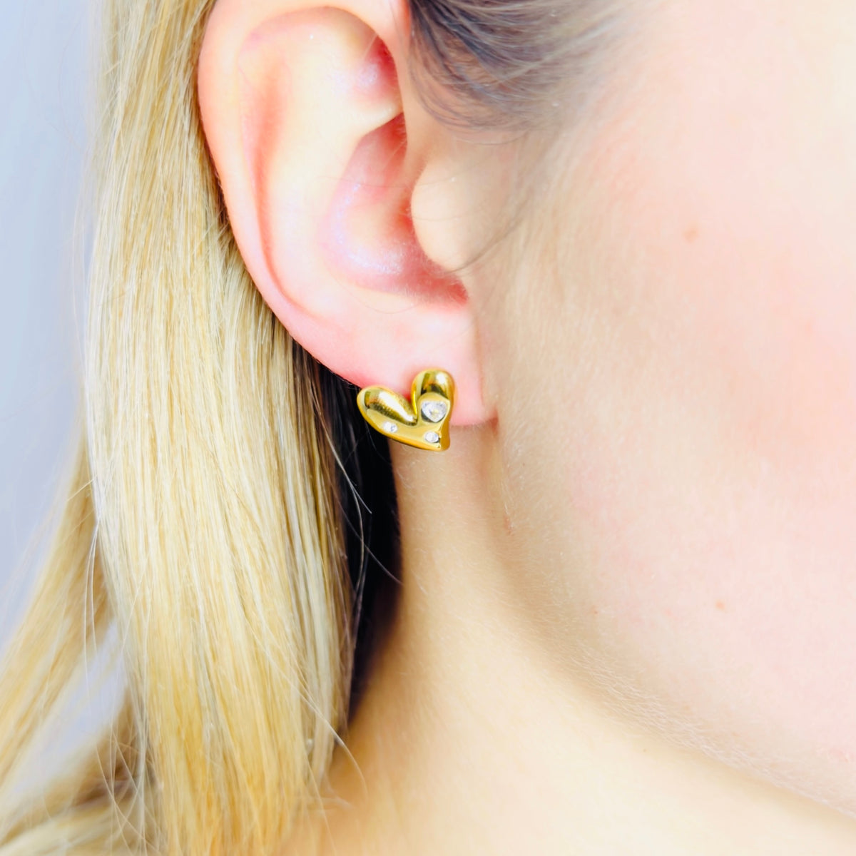 Twinkle hearts studs oorbellen Goud SOFIZARE